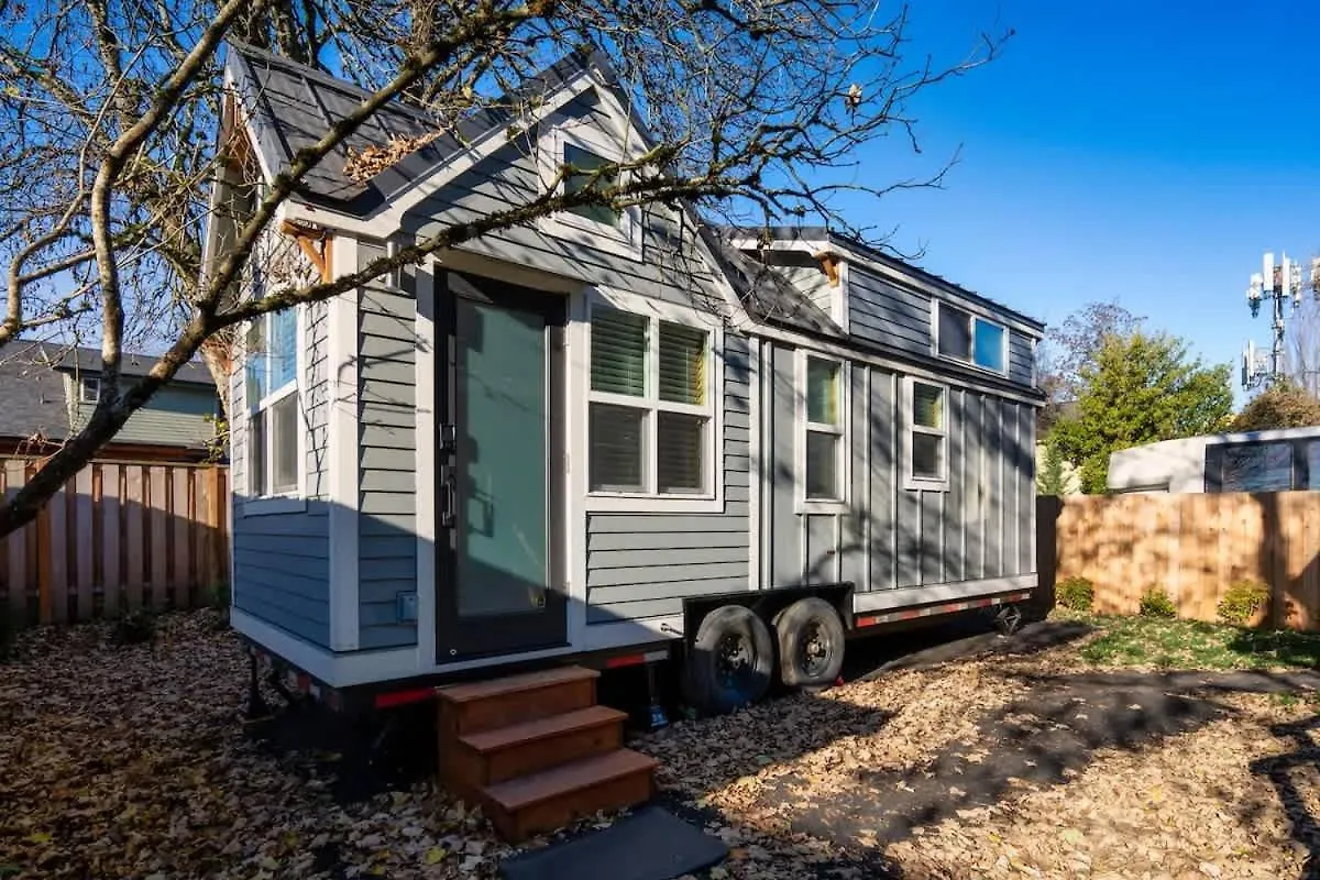 Stay Portland - Tiny Refuge - Quiet & Cozy 0*,  United States